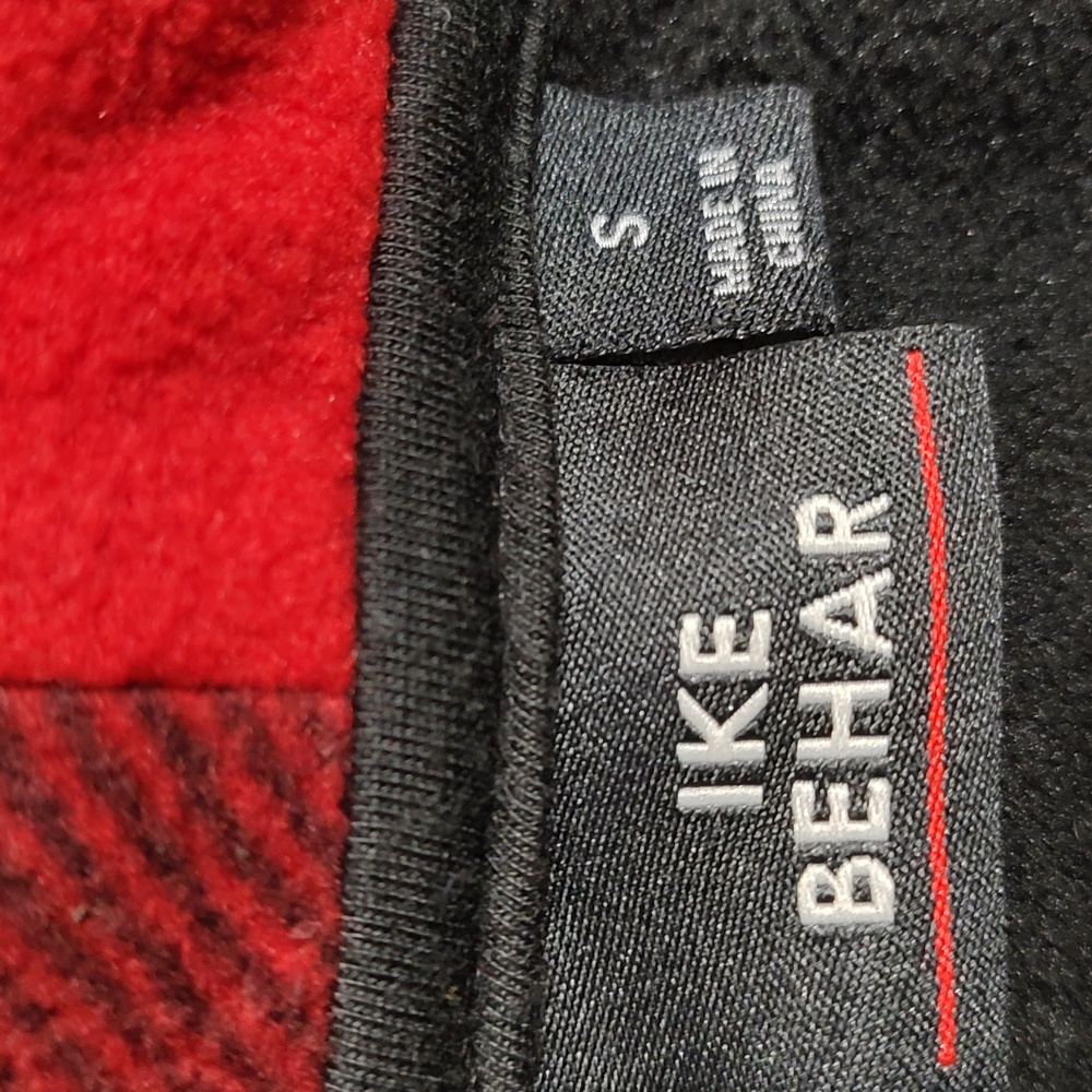 Red & Black Buffalo Plaid Ike Behar Fleece Coat with Belt sz Small - Picture 6 of 7